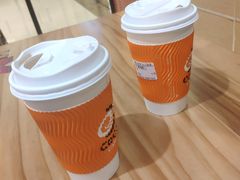 拿铁咖啡-CoCo都可(吾悦店)