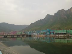 -百里峡七彩艺术小镇