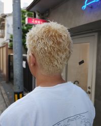 -海文先生国潮烫染男士理发馆