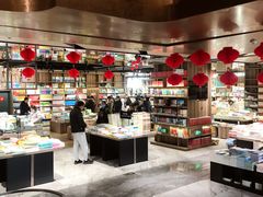 -凤凰国际书城(凤凰广场店)