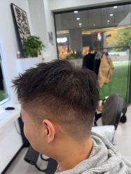 -尤司男士国潮理发馆