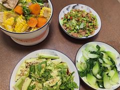 -天鹅到家·保姆月嫂育儿嫂(龙华店)