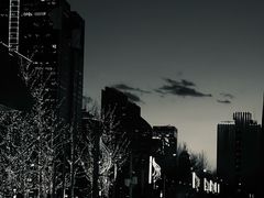 -国贸写字楼-1座地下停车场