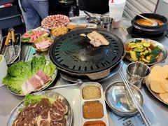 -玄希浪漫厨房·韩料烤肉(湖滨银泰in77店)