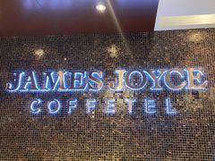 -缦咖电竞酒店(北京鸟巢红军营地铁站店)