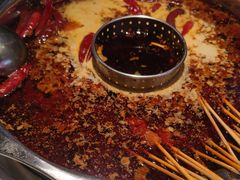 -佰人王串串香火锅(洋珠巷店)