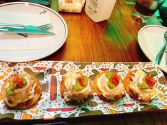 鲜虾牛油果塔塔-Famous肥猫墨西哥音乐餐吧(五棵松华熙LIVE店)