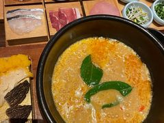 -银米·云南传统过桥米线(双廊黑金冠店)