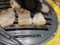 -青瓦炭韩潮烤肉(花园道店)