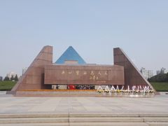 -上海市龙华烈士陵园