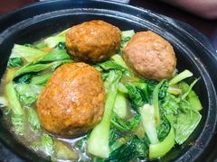 季市大肉圆-老季市·三代非遗传承·地标美食老汁鸡(工农路店)