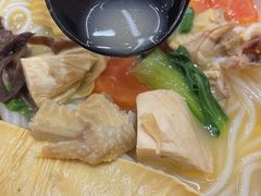 -蒙自源米线大王(宝安尖岗山店)