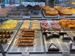 -好利来(上海虹桥新天地Lab主题店)