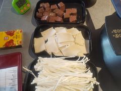 -令狐冲·炭烤活鱼(宝龙店)