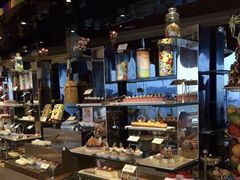 -荣誉国际酒店-云顶旋转餐厅