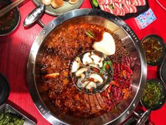 谭公嫩牛肉-谭鸭血老火锅(万象九宜城店)