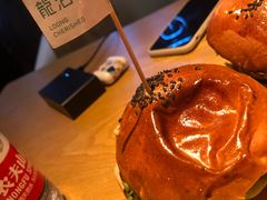 -龙治汉堡(中华城店)