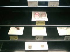 -麦当劳(汉口火车站候车室店)
