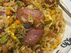 招牌烤肉炒饭-扬二春炒饭(国庆路总店)