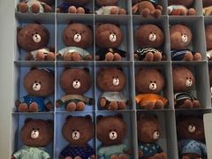 -LINE FRIENDS Garosu-gil Flagship Store