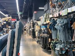-迪卡侬(大英山店)