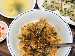 -李与白包子铺(桐梓林店)
