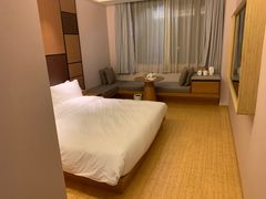 -全季酒店(上海徐家汇肇嘉浜路店)
