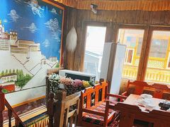 -塔洛藏餐吧(香格里拉古城店)