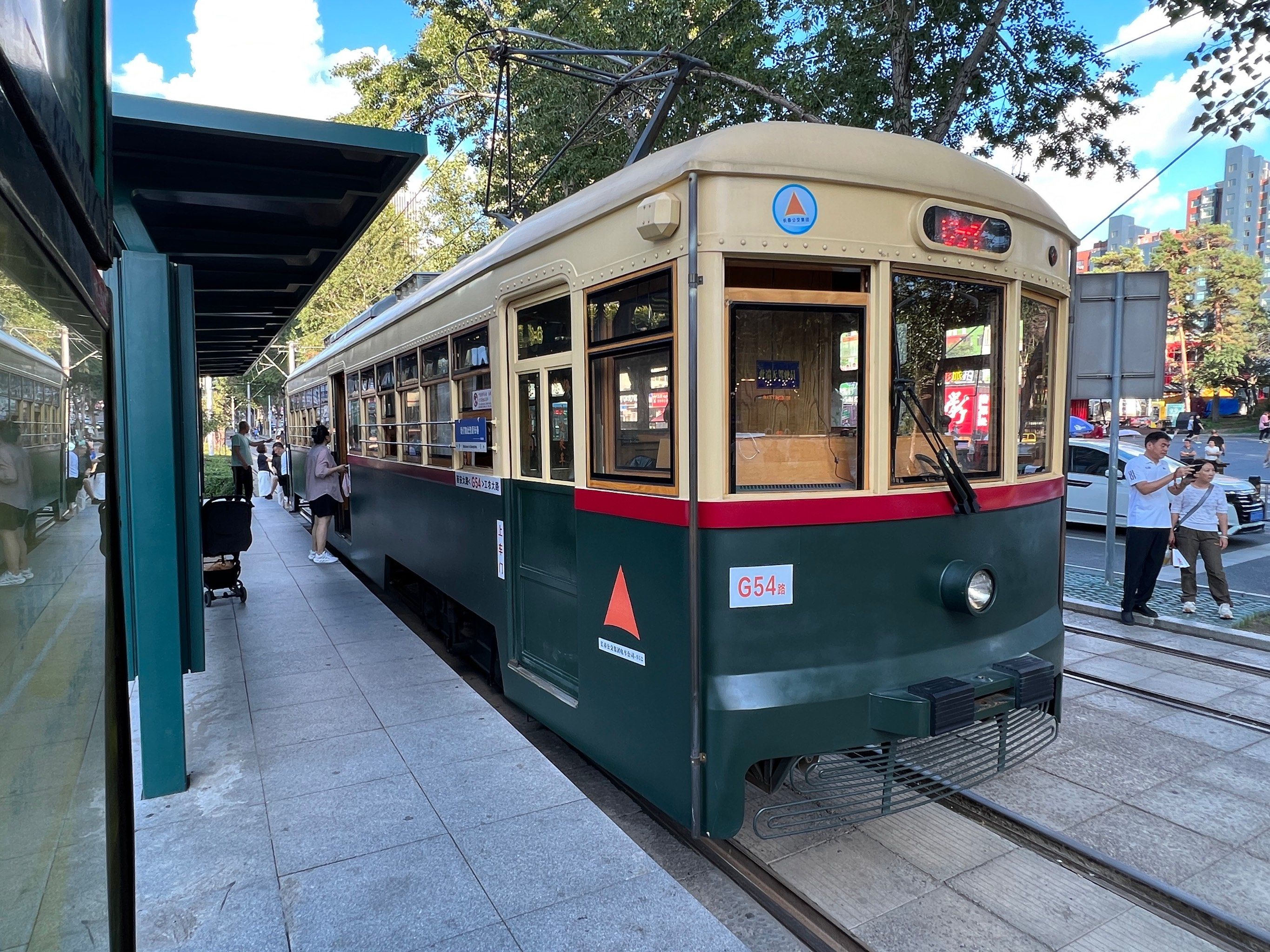 时光隧道穿越到民国