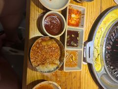 -喜来稀肉(北外滩白玉兰广场店)