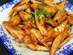 -七的湖·晚芳亭·阳澄湖农家菜·大闸蟹(莲花岛店)