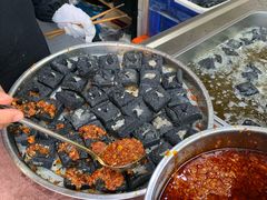 -黑色经典臭豆腐·湖南特产(步行街店)