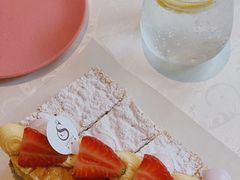 -莎琳娜食品有限公司·蛋糕店