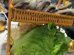 -思老板·言初龙虾·鲜货烧烤·羊蝎子火锅(桥北店)