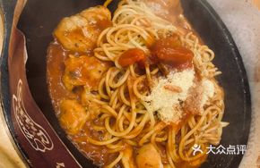 Tomato Chicken Noodles