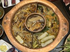-滇釜火锅·能喝汤的火锅(车公庄店)