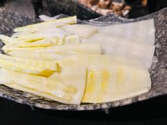 -哥老官重庆美蛙鱼头(松江地中海十八哥店)