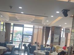 -方鼎食府