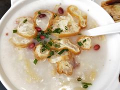 荔湾艇仔粥-卓粤拉肠(红庙店)