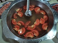 番茄汤锅-美兰春记食店·龙舌坡红烧牛肉