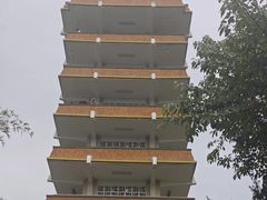 -鹅岭公园瞰胜楼