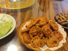 -冶建镜子·老南昌大排档·江西虾王(总店)