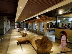 -盛彼得温泉度假酒店