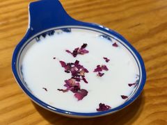 -勺子米线·云南传统小吃市集(四方街店)