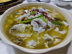 -陈生记黑鱼馆·20年活鱼现杀(宁波鼓楼店)