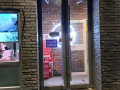 门面-平娃三宝烧烤·面食(南小街店)