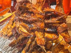 -街角等你.大连海鲜烧烤.经典铁板海鲜串(西安路店)