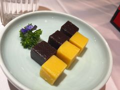 豌豆黄-味+新京宴·烤鸭·北京菜(创意谷店)