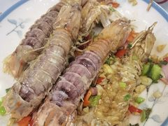 赖尿虾有膏-三妹小龙虾·黄油蟹(华侨城总店)