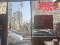 -肥汁米蘭香港米线(定西路店)